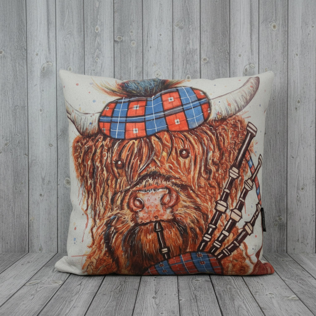 Lone Piper Cushion
